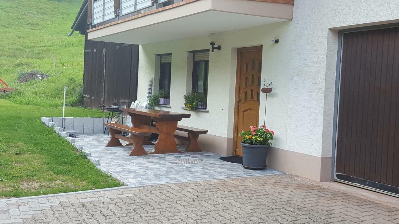 Appartamento Haus Am Eckle Kleines Wiesental Esterno foto